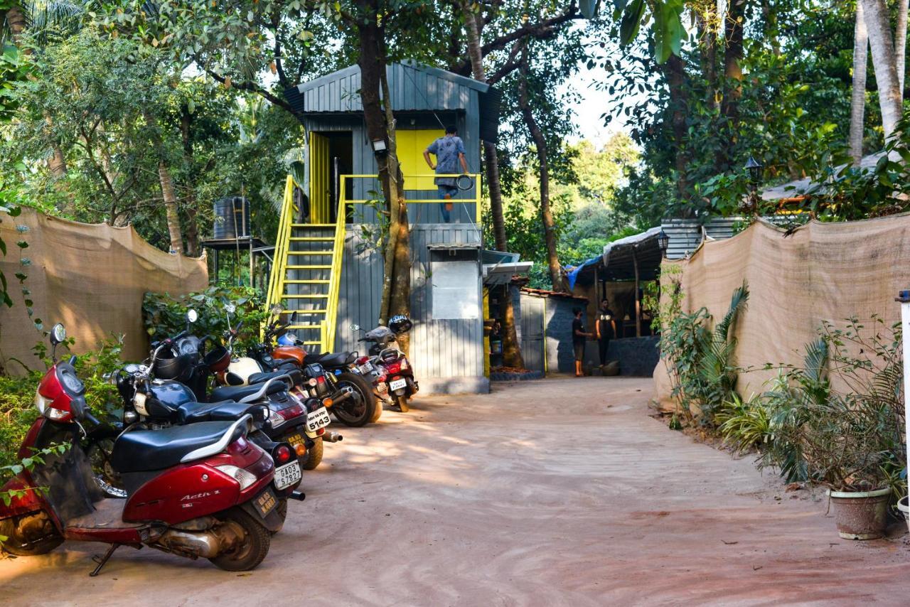The Hosteller Goa, Anjuna Exterior photo